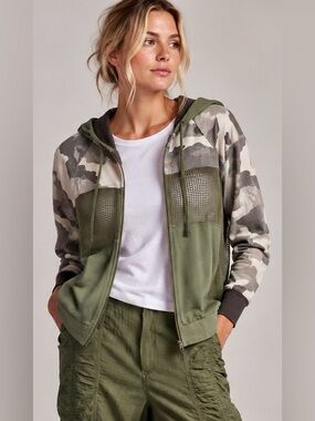 NWT - Mystree Multi-Textured Hoodie Zip Up Jacket in Olive & Gray Camo